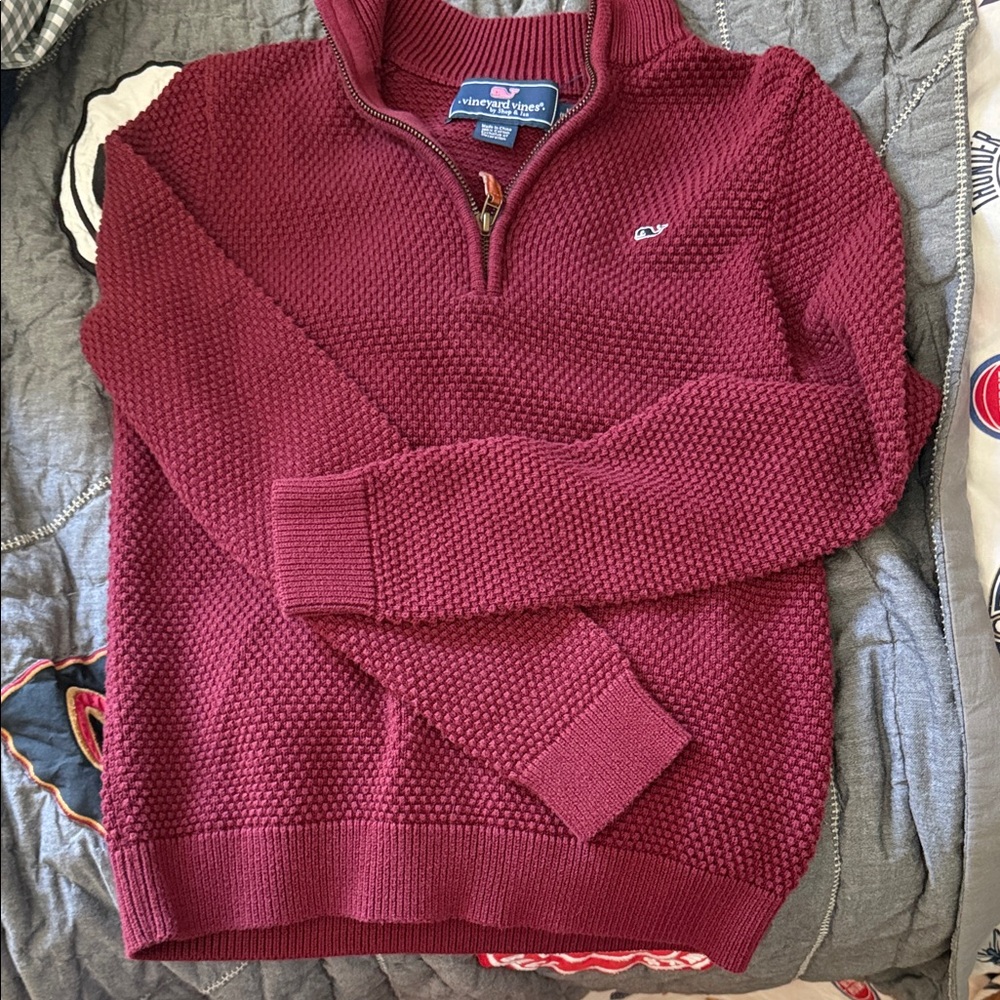 Vineyard Vines boys medium Maroon Zip-Up Sweater